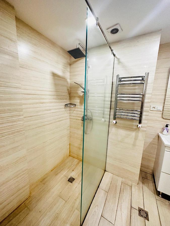 Suite Apartment on Pushkin street Jerevan Buitenkant foto